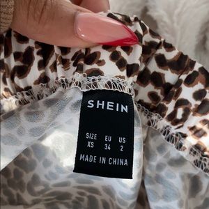 SHEIN Size XS cheetah print skirt